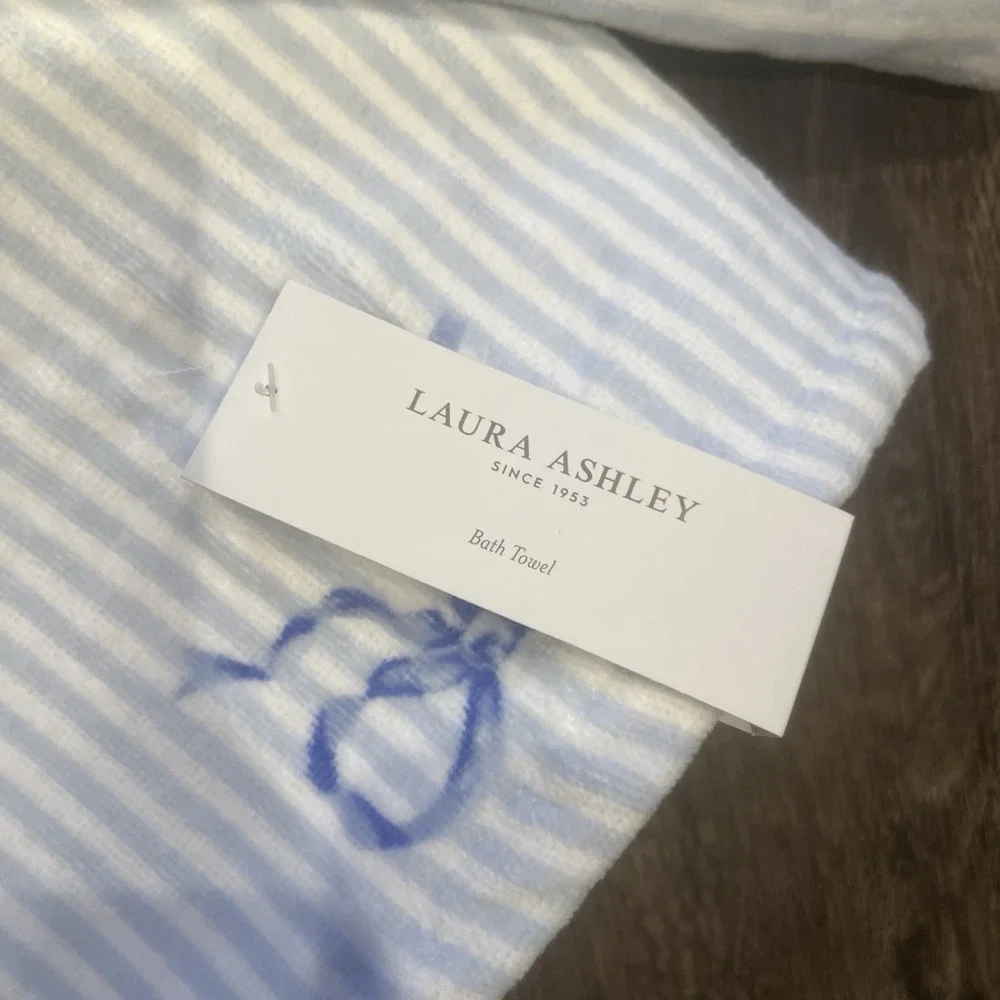 Laura Ashley laura ashley